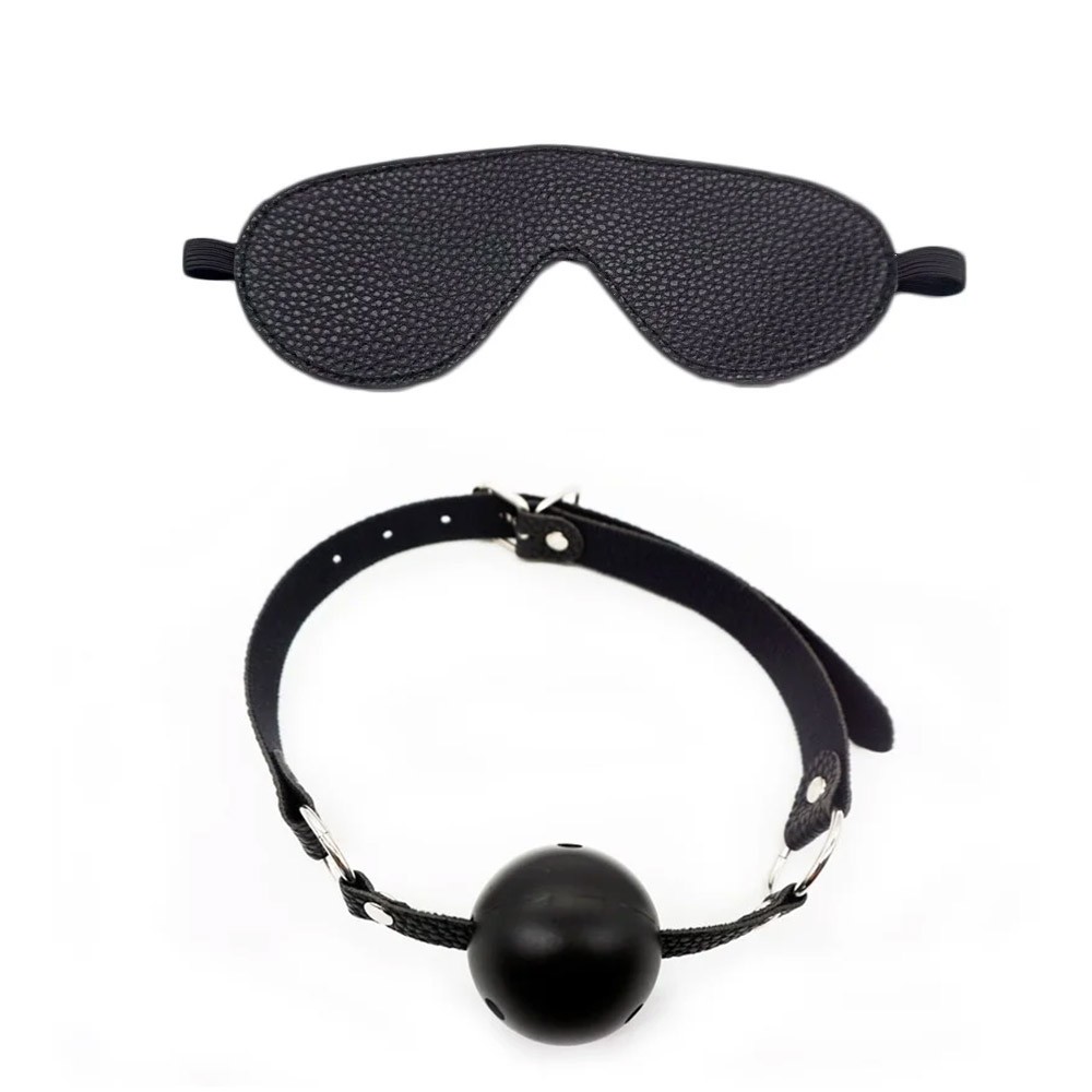 Kit Bondage 6 Pe�as Preto: Morda�a tipo ball gag e coleira em PU com fivela, cor preta
