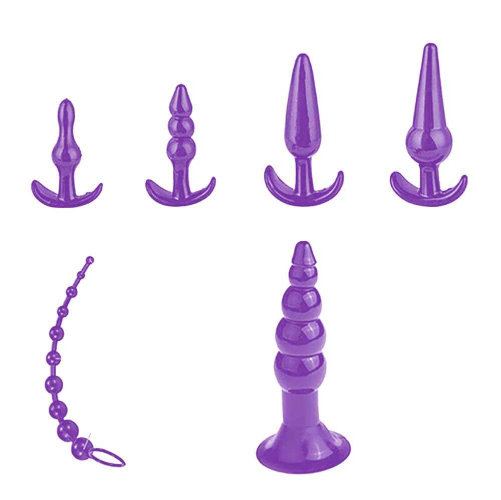 Conjunto de plugs anais roxos com um plug esf�rico grande, um anal beads e quatro plugs em formatos de cone e espiral, dispostos em um fundo branco