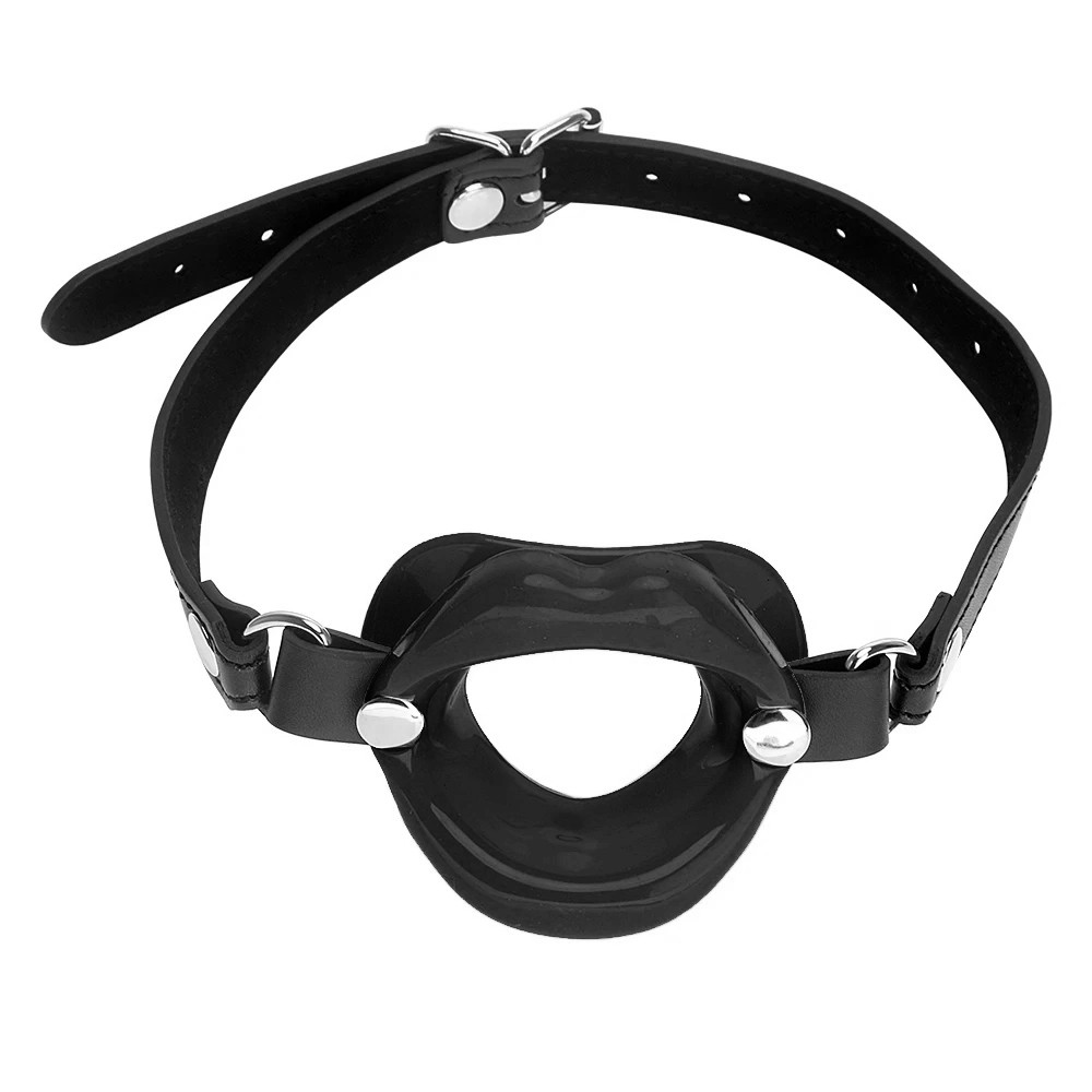Vista frontal da Morda�a BDSM em PU com boca aberta e ajuste com fivela preta