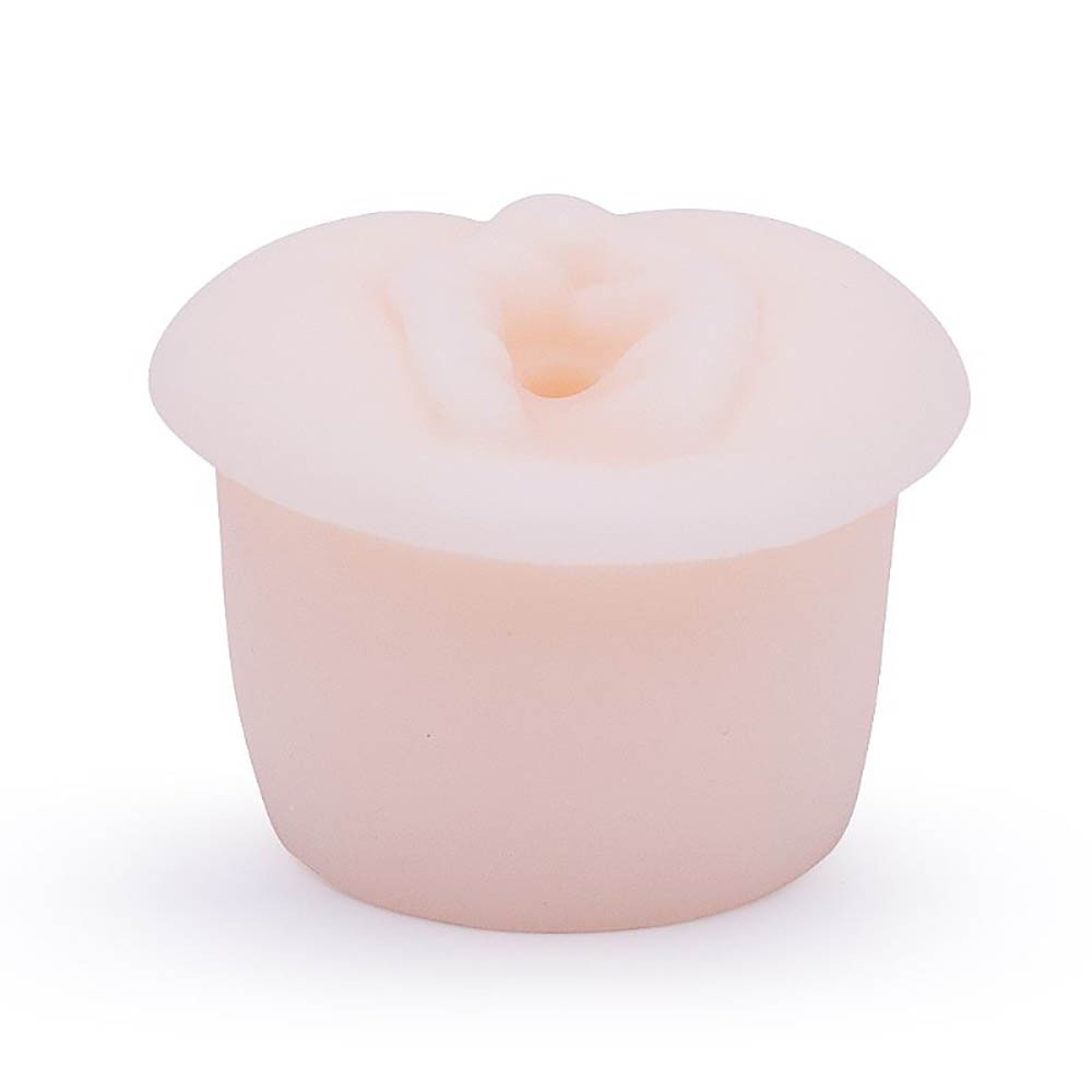 Close no masturbador vaginal com textura interna que imita a pele
