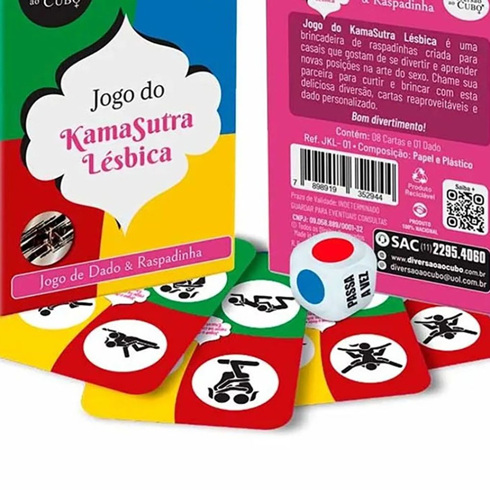 Cartas raspadinhas do Jogo Kamasutra L�sbica espalhadas com ilustra��es de posi��es e frases sensuais
