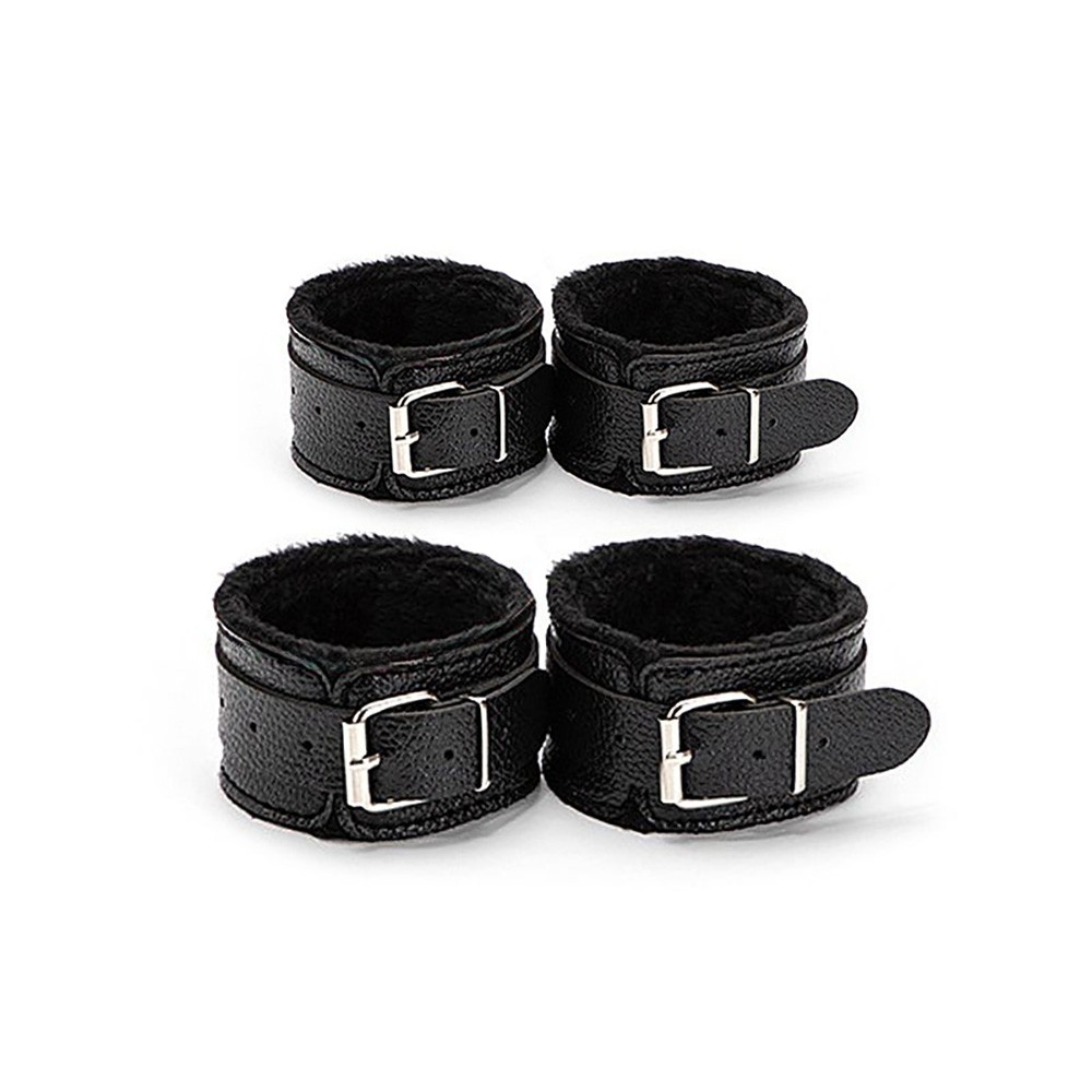 Kit Bondage 6 em 1: Close nas algemas pretas de PU com forro de pel�cia e fivelas de metal