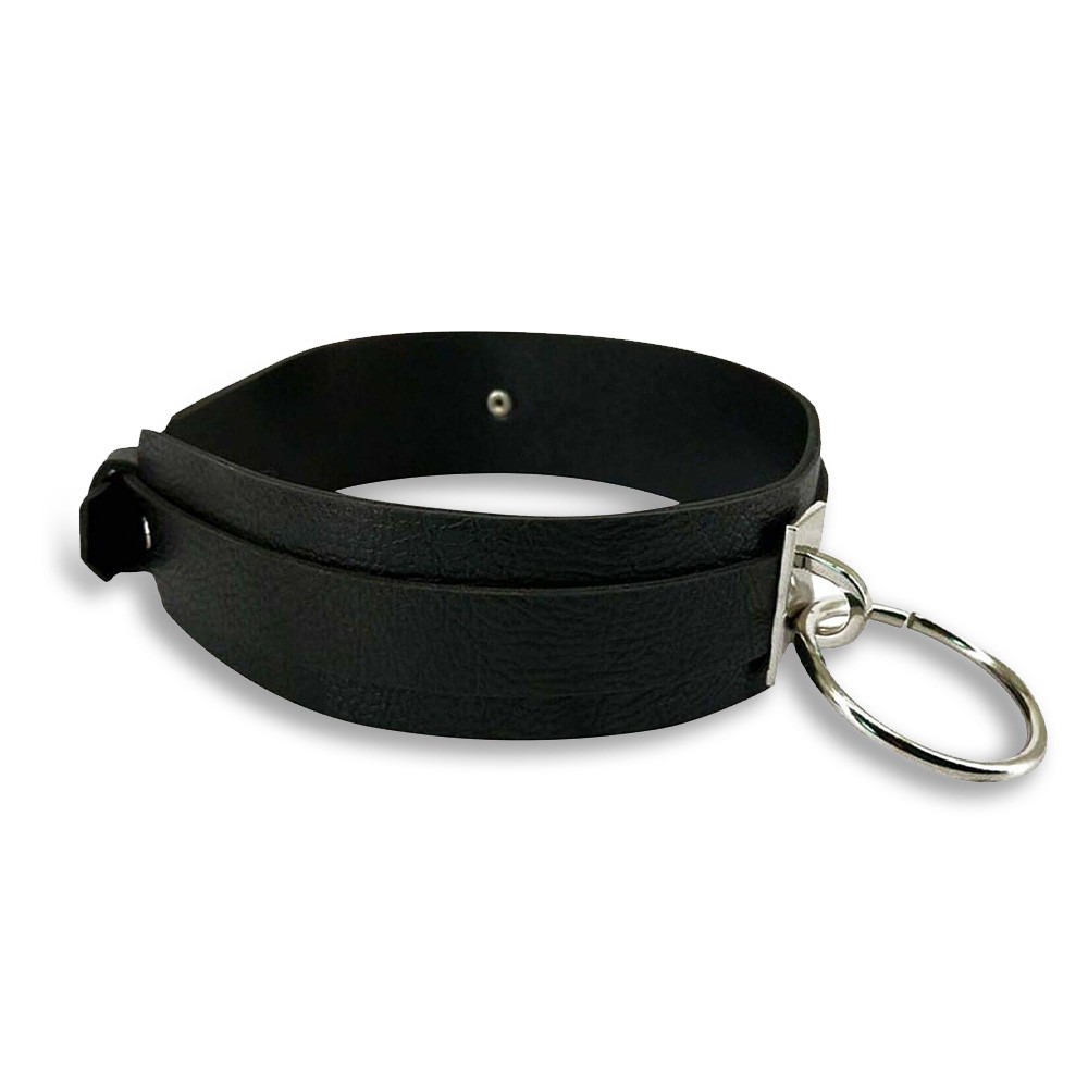 produto em PU com fivela e argola preta