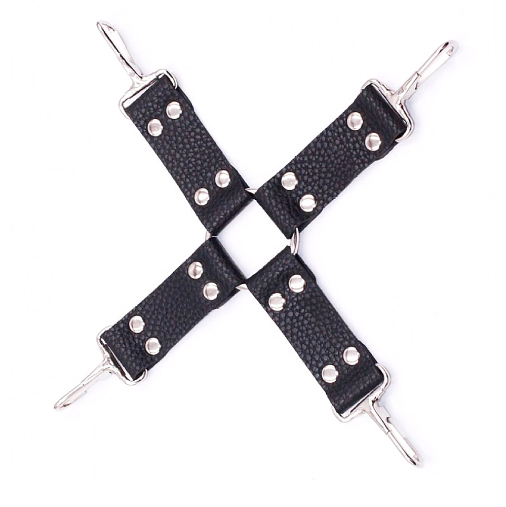 Extensor em formato de X com quatro ganchos prateados e tiras pretas texturizadas, acess�rio do Kit Bondage