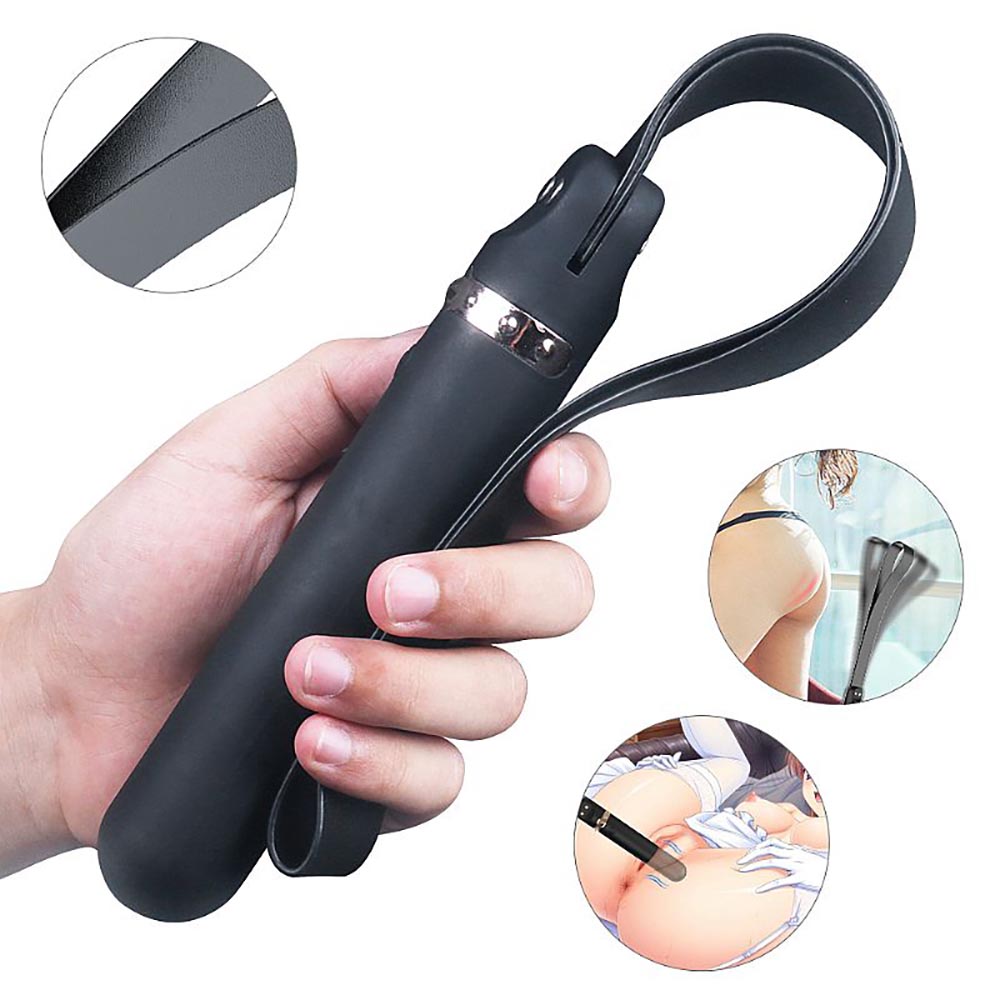 Vibrador Masculino em Silicone Recarreg�vel com 9 Vibra��es e Chibata Whoohoo Preto - Detalhe da chibata e ponta