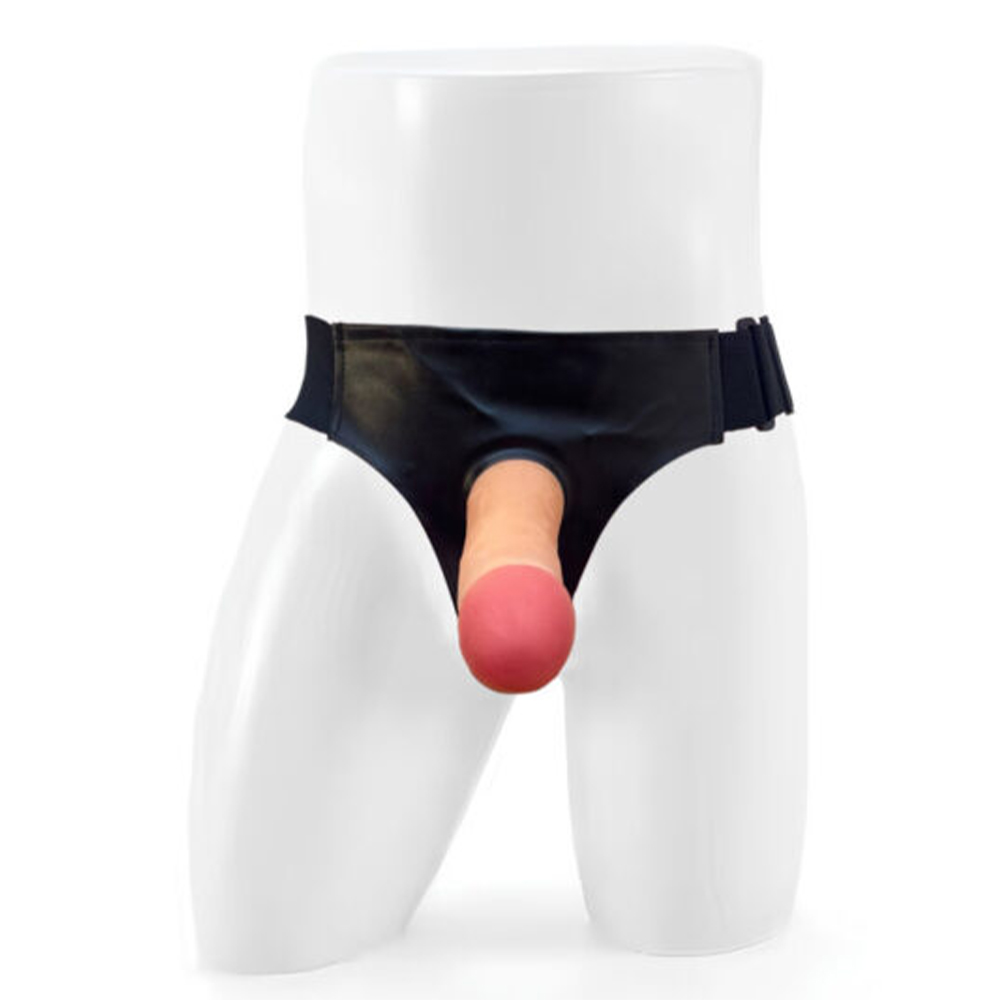 Capa Peniana em Silicone Toque Aveludado de 16cm e Extensor Interno de 6cm com Cinta Bege - Vista frontal em manequim