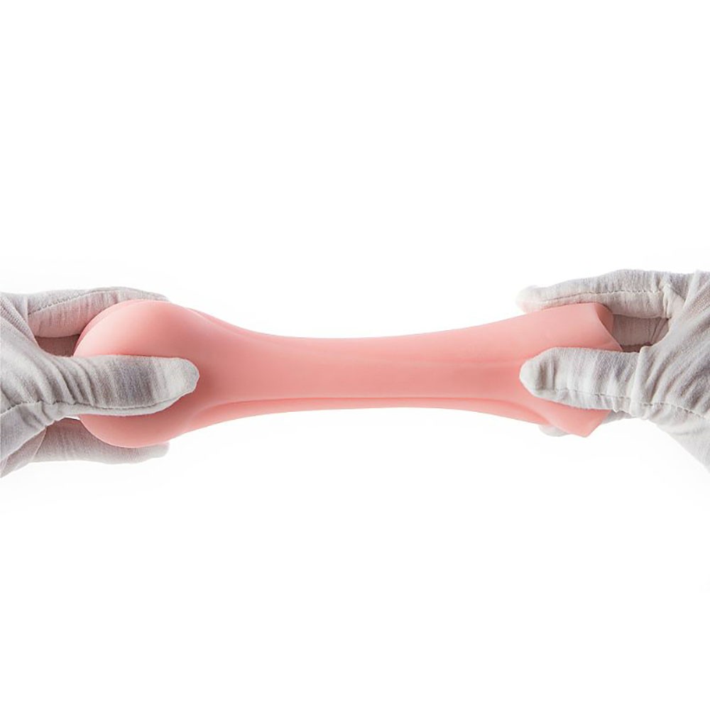 Masturbador Vagina Cyberskin Lila Bege, vista da entrada vaginal com l�bios definidos e textura