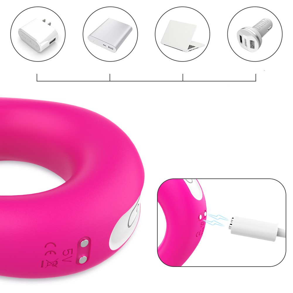 Vista ampliada do vibrador Pheobe Pink, evidenciando o bico estimulador do clit�ris e a superf�cie aveludada do silicone.