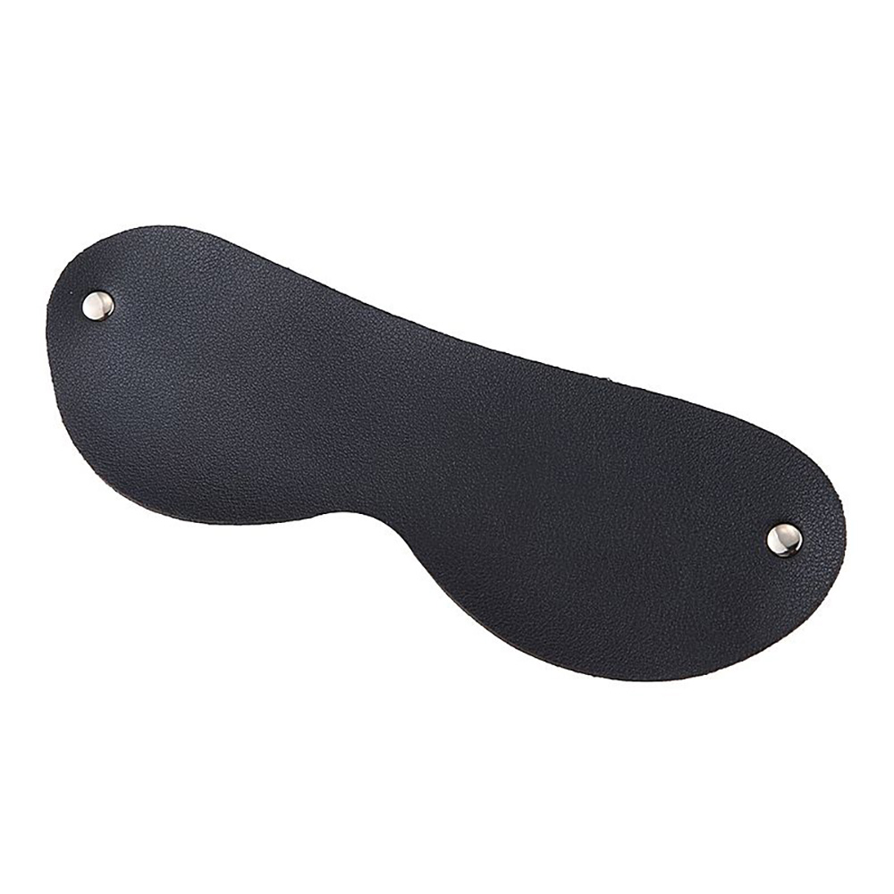 Kit Bondage com 7 Itens Preto - Detalhe da venda para os olhos, lisa e com rebites prateados