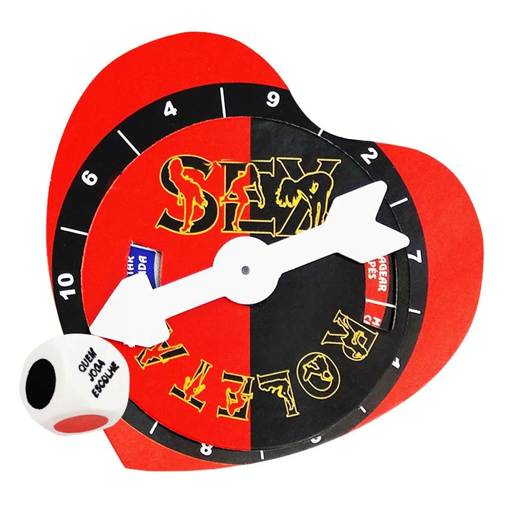 Jogo Roleta do Amor, vista frontal detalhada da roleta em formato de cora��o nas cores vermelho e preto, com ponteiro branco indicando uma a��o er�tica e dado 'Quem joga escolhe'.