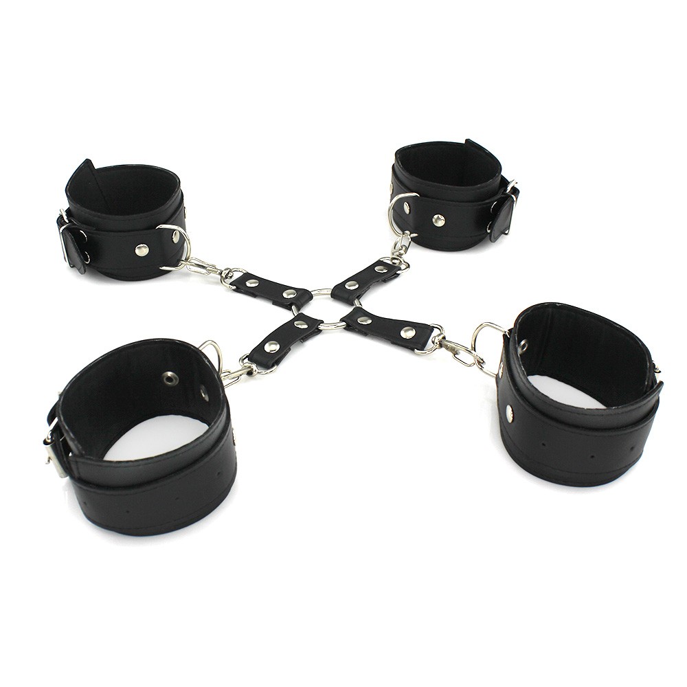 Kit Bondage 2: Algema e Tornozeleira em X com Mosquet�o em PU (Imita��o de Couro) Preto | Kit de bondage com algemas e tornozeleiras ajust�veis