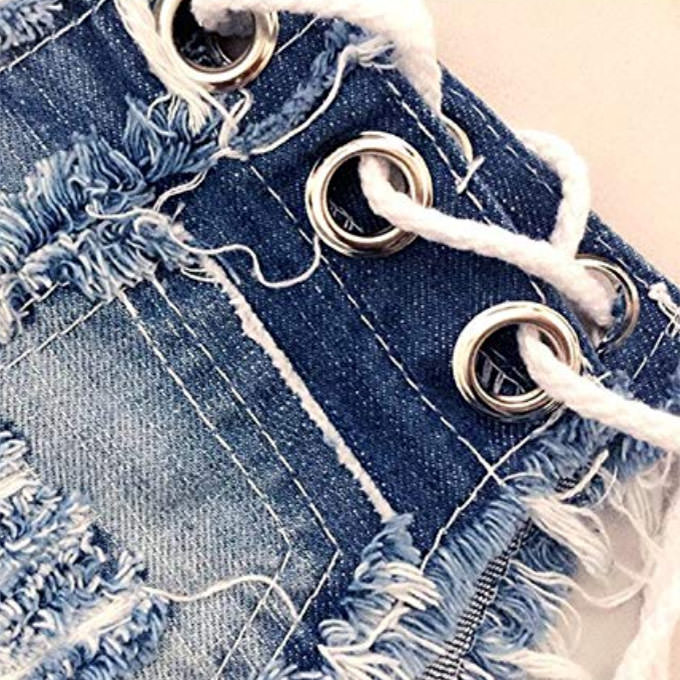 Detalhe do passante e bot�o do Shorts Sensual Jeans com Amarra��o nas Laterais Azul, mostrando a cintura baixa