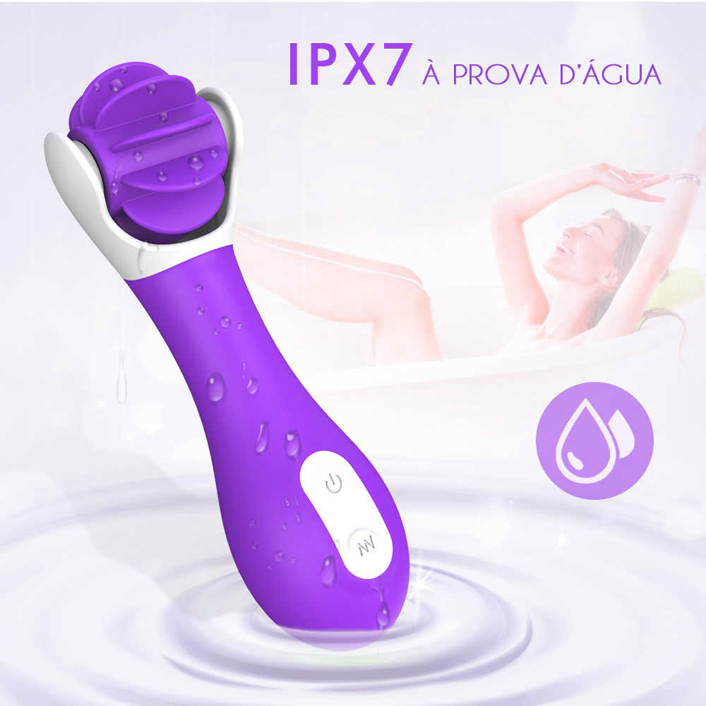 Detalhe do carregador magn�tico USB do Simulador de Sexo Oral em Silicone Roxo