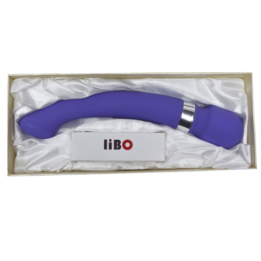 Close da base em formato de bullet do Massageador Er�tico Flex�vel Libo Roxo