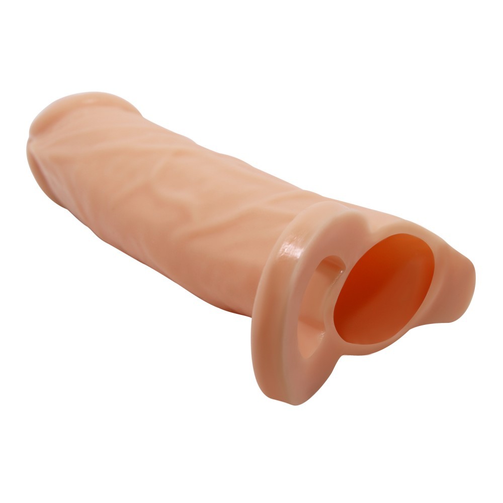 �ngulo que mostra a base larga da Capa Peniana sem Vibrador em Silicone, garantindo estabilidade e conforto durante o uso do anel escrotal