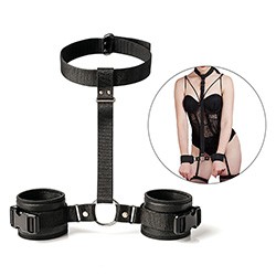 Foto do Produto Kit Bondage em Nylon com Coleira e Algemas com Fivelas Ajustáveis Preto