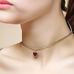 Colar Sensual Sexy com Corrente e Pingente de Coração Dourado